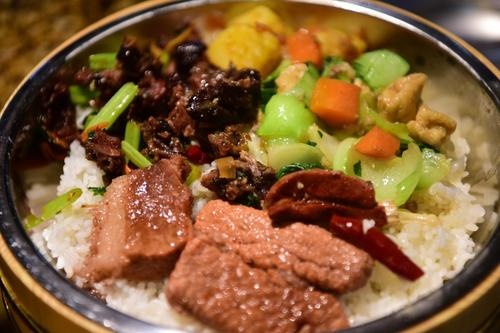 西安哪里學(xué)做正宗木桶飯？