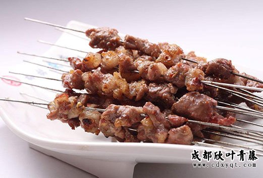 烤肉串技術(shù)培訓(xùn)在哪里呢?烤肉串配方傳授。