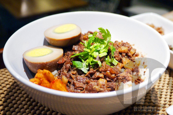 大嬸婆鹵肉飯