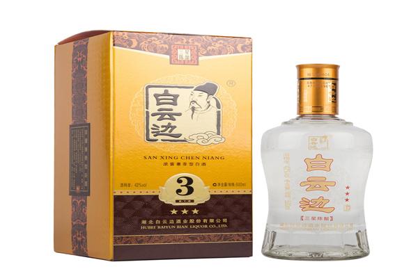 白云邊酒 產(chǎn)品圖1